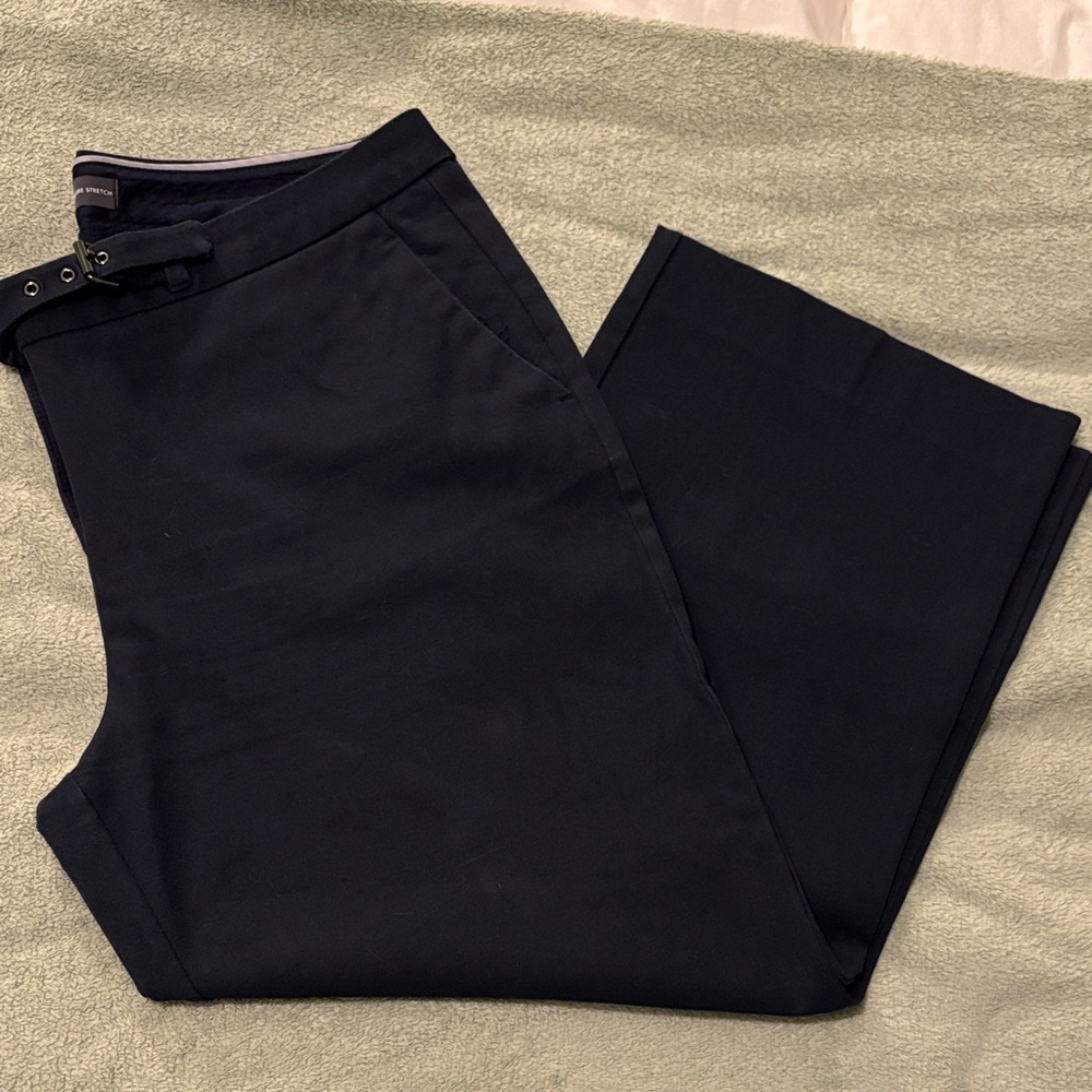 The Limited Dark Navy Signature Stretch Crop Pants size 12